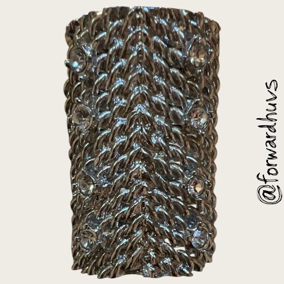 Vintage Brutalist Clip-Ons – Embedded Rhinestones & Sculptural Texture - Picture 7 of 12